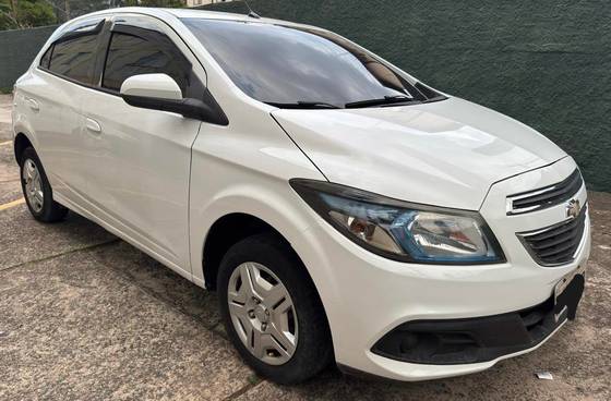 CHEVROLET ONIX 1.0 MPFI LT 8V FLEX 4P MANUAL
